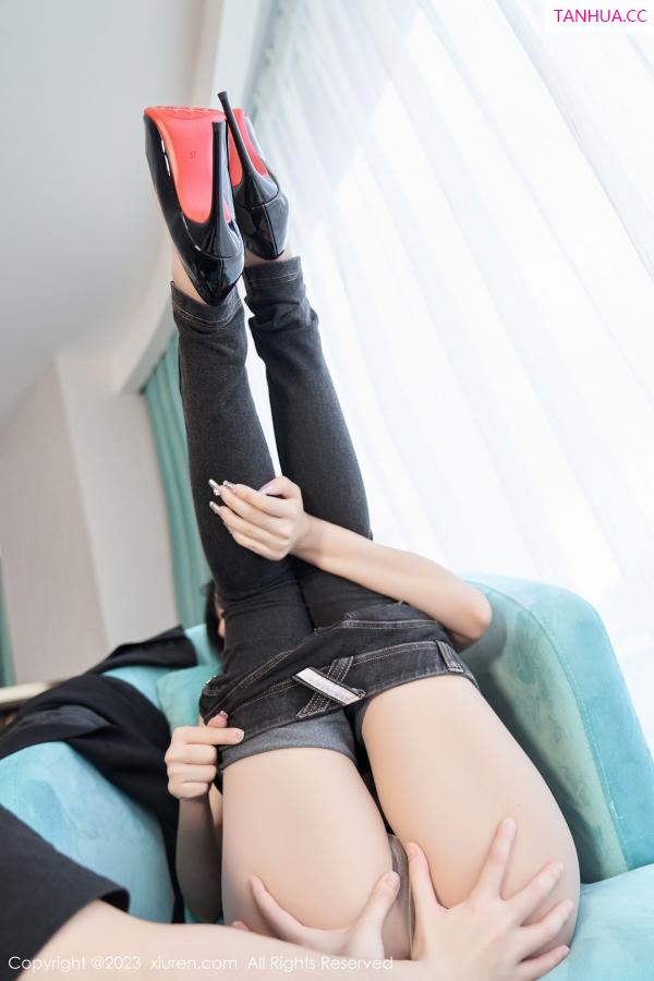 李浅浅  [XiuRen]高清写真图 2023.06.07 No.6874 浅浅Danny 美腿时尚第59张图片